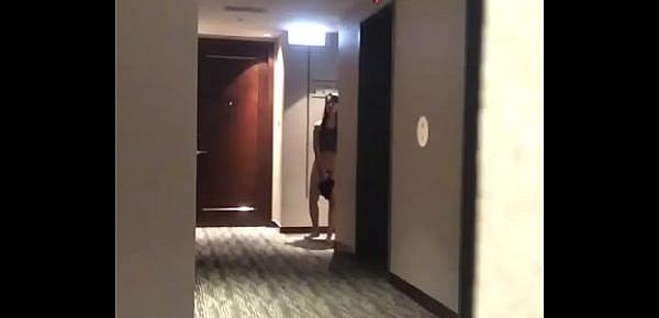  Siskaeee telanjang di hotel